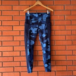 ATHLETA Women's Blue Camo Leggings Pockets Size M